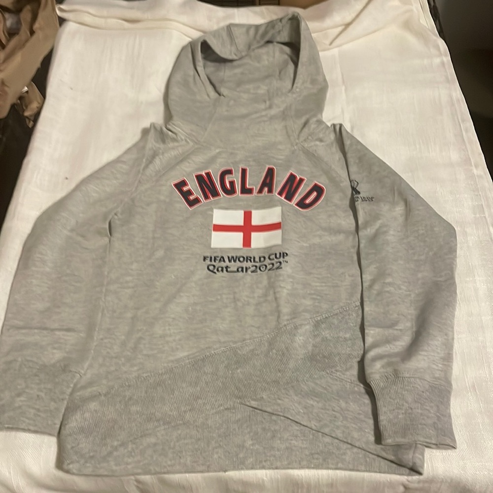 Unisex Kid's FIFA World Cup Thin Hoodie England - Size S 7/8